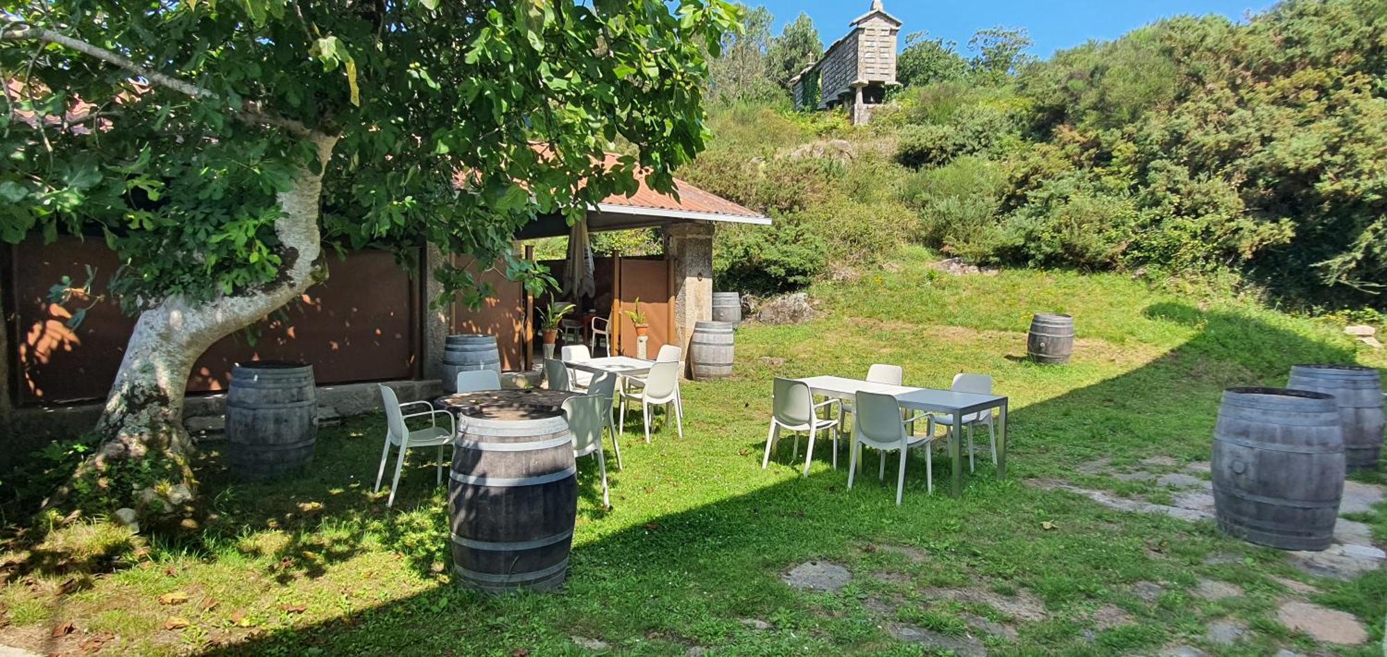 Monasterio Y Pension De Moraime Kültér fotó