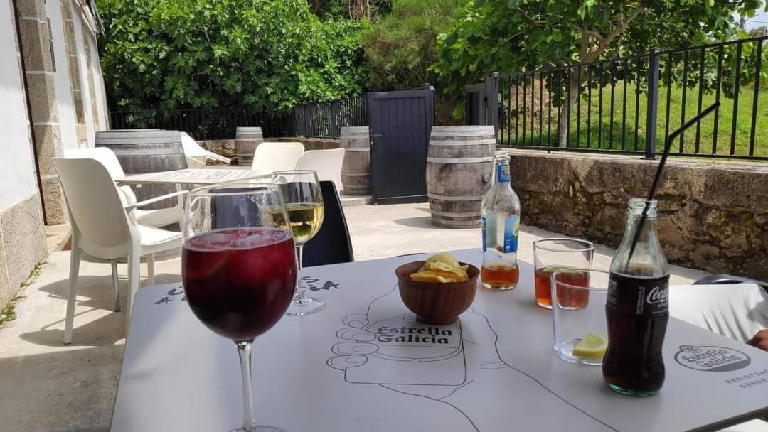 Monasterio Y Pension De Moraime Kültér fotó