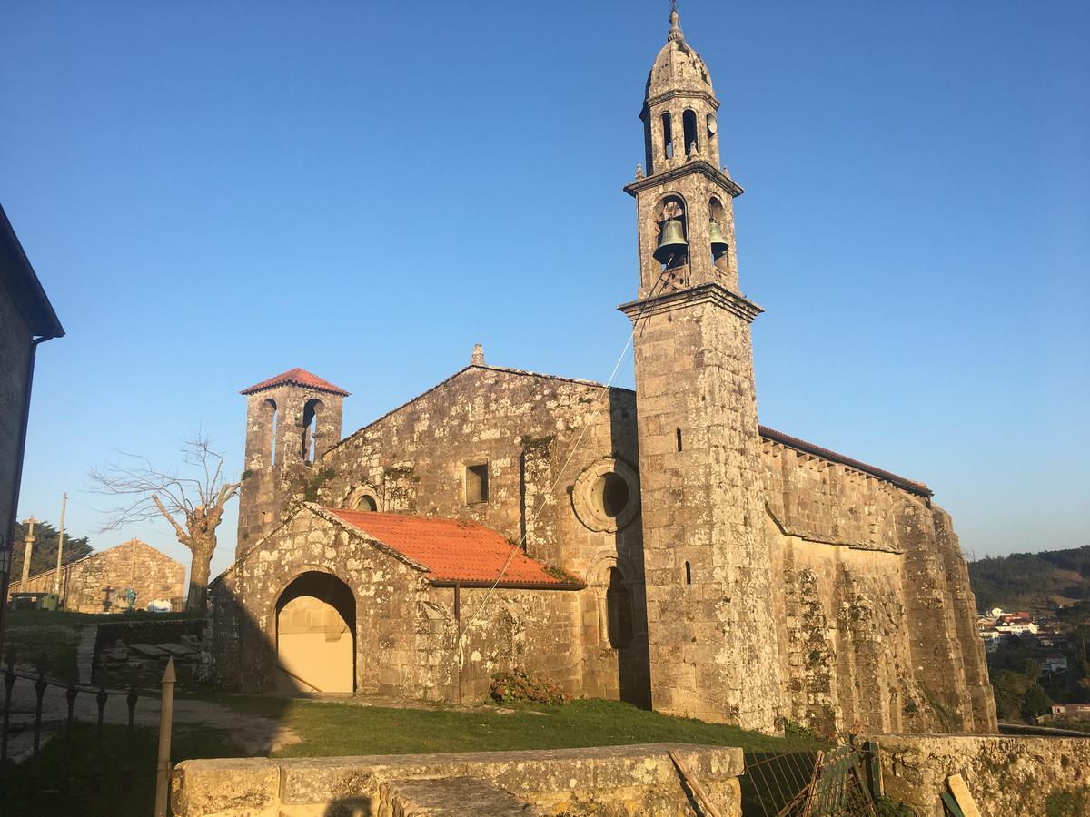 Monasterio Y Pension De Moraime Kültér fotó